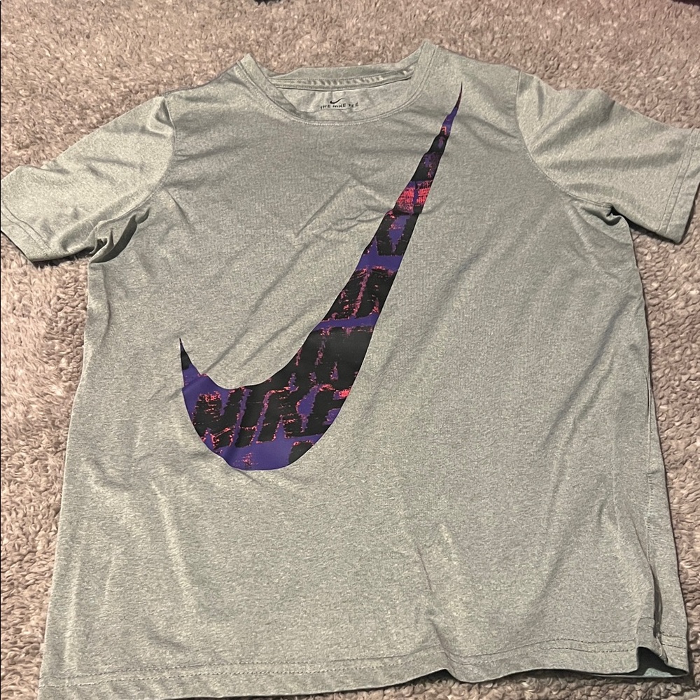 Nike Light Gray Tee with Purple and Black Swoosh